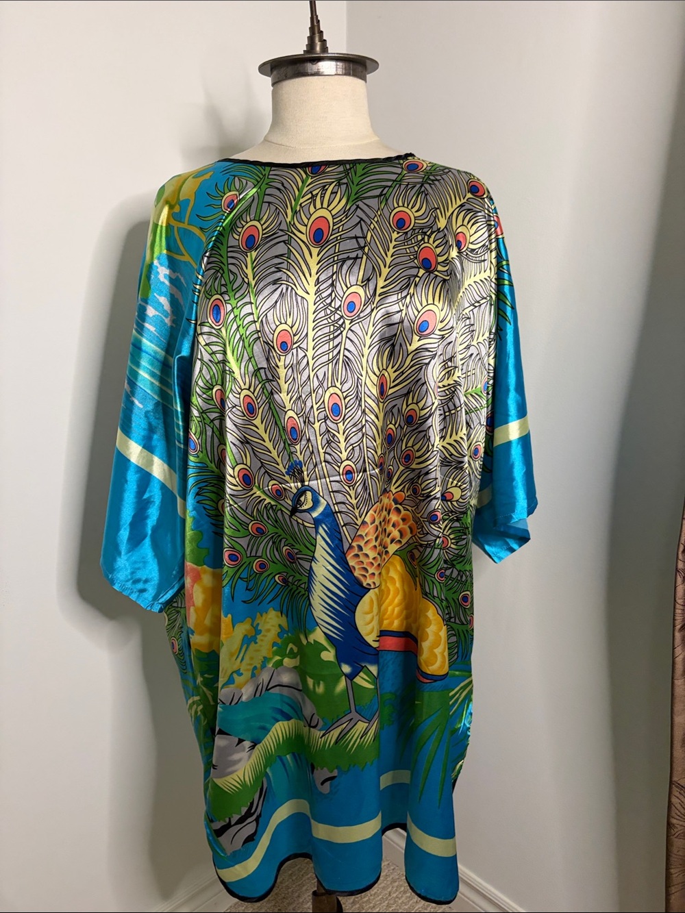 MAYA LINGERIE Multicolor Trim Satin Kaftan- Turquoise & Black FREE SIZE